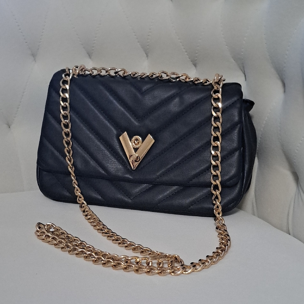 Valentino Orlando Elegant Black Quilted Chain Bag